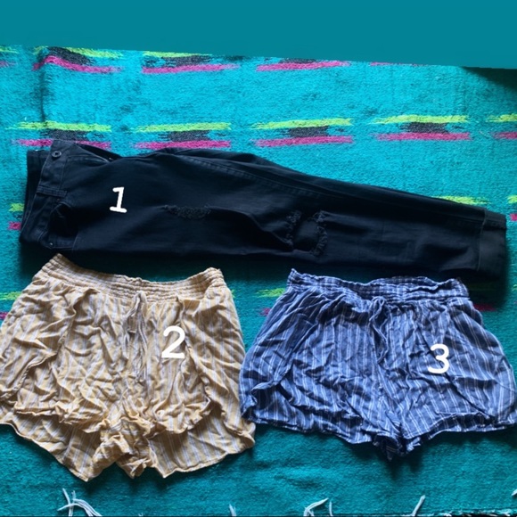 all clothes are brand new or worn once! - Picture 7 of 8